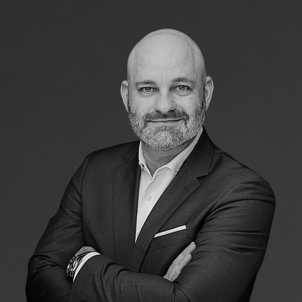 Dr. Christian Gronau